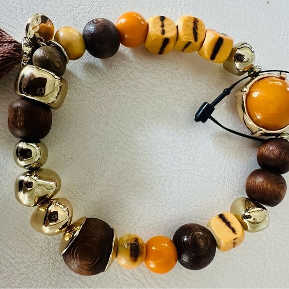 Chico's Presley Brown and Orange Beaded Bracelet. - Picture 3 of 3